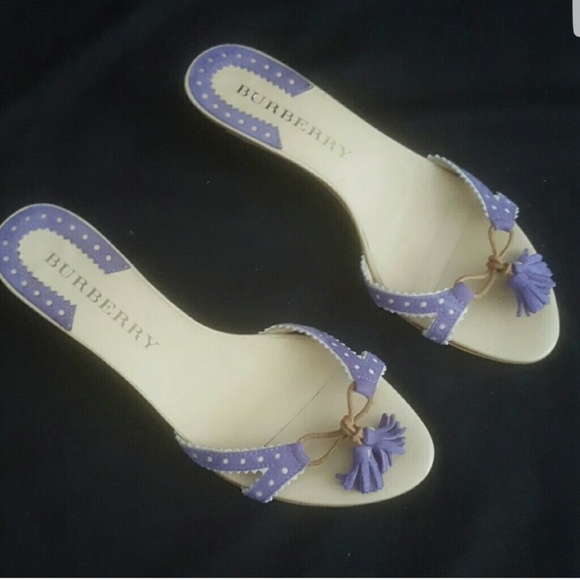 BURBERRY 6.5 womens shoes GREAT CONDITION - Picture 1 of 6
